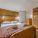 Cozy Mountain - Ski-in Ski-out Access, Balcony & Parking - Le Silveralp דירה ואל טורנס