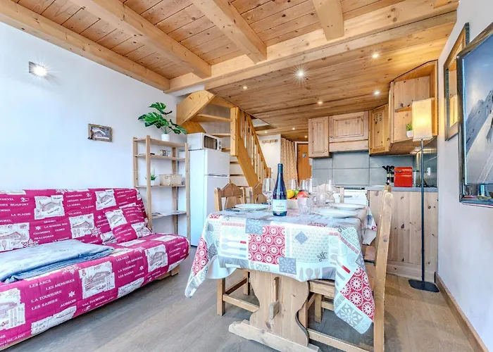 Cozy Mountain - Ski-in Ski-out Access, Balcony & Parking - Le Silveralp 발토랑스