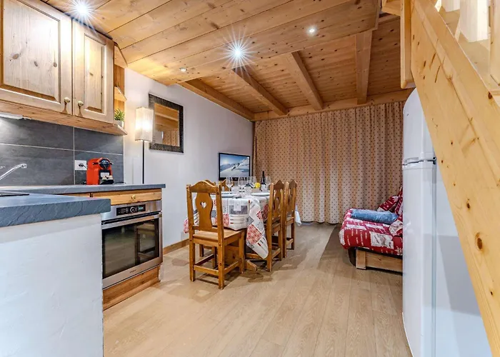 Cozy Mountain - Ski-in Ski-out Access, Balcony & Parking - Le Silveralp 발토랑스