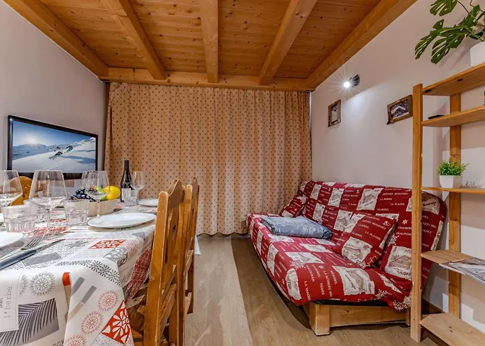 Cozy Mountain - Ski-in Ski-out Access, Balcony & Parking - Le Silveralp * 瓦托伦斯